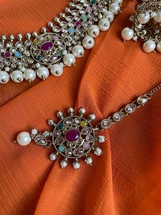 Lightweight, simple yet yet breath taking, this set comes with necklace, earrings and tikka and the multi colors along with pearls are gorgeous match to all your outfits for the festive season! Polki Necklace, Polki Jewellery, Pakistani Wedding, Indian Bridal, Bridal Sets, Festive Season, Necklace Earrings, Color Set, Festival Season