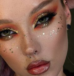 Orange Festival Makeup Looks, Fantasy Glam Makeup, Rave Makeup Glitter Jewels, Gold Carnival Makeup, Gold Makeup Festival, Boho Glam Makeup, Orange Gold Makeup, Glitter Makeup Looks Festival, Nye Glitter Makeup