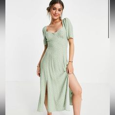 Reposhing This Item I Purchased From @Al_gang. Loved It And Super Cute Style, But Didn’t Quite Fit Me Right. Questions? Leave A Comment Below! Asos Maxi Dress, Vacation Outfits Women, Floral Tea Dress, Cute Maxi Dress, Maxi Styles, Asos Dress, Asos Dresses, Print Trends, Tea Dress