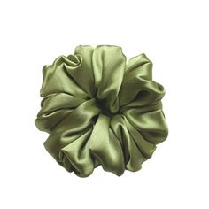 Luxurious and fluffy scrunchie made from 100% high-quality satin. Your classic and noble hair accessories in a shiny design. The hair tie holds your hair super gently and firmly in place and stylishly showcases your hairstyle. Our regular scrunchies are up to 1.5x larger and fluffier than average scrunchies. Material: 100% satin Size: ~10 cm diameter Your scrunchie benefits: no hair breakage no split ends no kinks in the hair very comfortable to wear gentle on the hair without metal or plastic p Green Hair Tie, Scrunchie Benefits, Scrunchies Aesthetic, Green Scrunchie, Green I, Your Hairstyle, Aesthetic Clothing, Hair Breakage, Split Ends