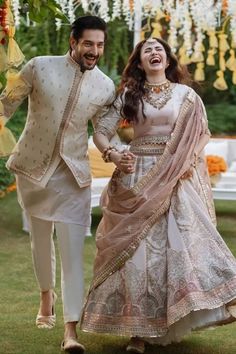 Engagement Outfits Indian, Indian Engagement Outfit, Engagement Couple Dress, Sana Javed