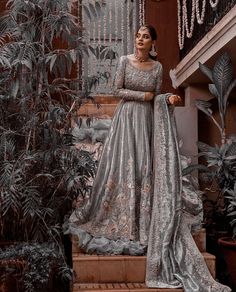 Annus Abrar, Bridal Dresses 2022, Minal Khan, Zardozi Work, Anarkali Dress Pattern, Bridal Lehenga Collection