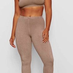 Highly Sought After Leggings! Basic Fitted Bottoms For Loungewear, Basic Fitted Loungewear Bottoms, Athleisure Snug Fit Bottoms For Loungewear, Basic Fitted Loungewear Pants, High-cut Solid Leggings For Loungewear, Fitted High-cut Leggings For Loungewear, Tight High-cut Leg Loungewear Bottoms, Tight Cotton Bottoms For Loungewear, Tight Seamless Pants For Loungewear