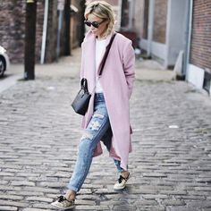 Lilac Coat, Outfits Juvenil, Happily Grey, Coat Outfit, Denim Chic