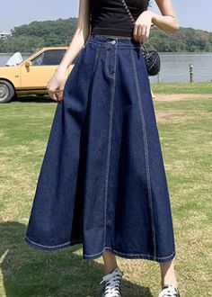 Corduroy Top, Jumpsuit Fall, Denim Skirt Outfits, Stylish Jumpsuit, Cute Dress Outfits, Patchwork Denim, Looks Street Style, Denim Trends, Denim Patchwork