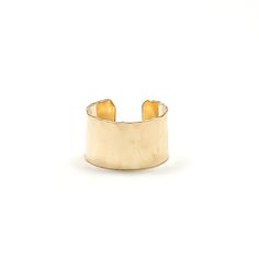 * 14K gold filled hammered upper ear cuff. * Approximately 5mm wide and 10mm in diameter, perfect for the upper ear. * Adjustable, so one size fits all. No piercing required. * Our jewelry is packaged in a cute pillow box or envelope. You can also request a personal message which we hand write onto a gift tag. We try to package responsibly in an effort not to waste. Often more than one item will be placed in the same box. Please specify if you would like your items individually boxed. OUR COMMIT Adjustable Gold Brass Ear Cuff, Adjustable 14k Gold Ear Cuff, Gold Ear Cuffs, Ear Cuff Gold, Cartilage Ear Cuff, Piercing Conch, Gold Ear Cuff, Pillow Box, Amazon Handmade