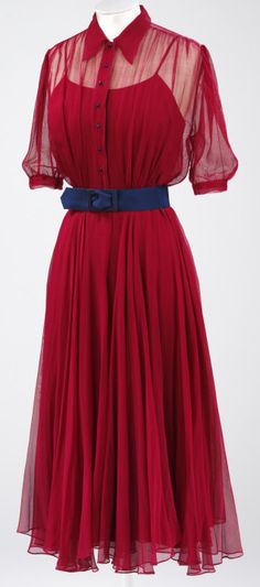 Latest Western Dresses For Women, Western Dresses For Women, Colourful Wedding, Wedding Colour, 1930s Fashion, Classy Fashion, 1950s Fashion, Beautiful Clothes