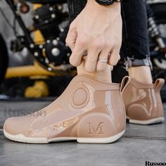 Russoo - High-Quality Mens Waterproof Rain Boots: Durable, Anti-Slip Footwear for Outdoor Work, Fishing, and Spring/Summer Activities Rain Boots Fashion, Indoor Kitchen, Fishing Shoes, Ankle Rain Boots, Rain Shoes, Hunter Rain Boots, Popular Shoes, Wellington Boots, Rounded Toe Boots