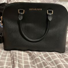 Never Used Michael Kors Purse, No Rips Or Discoloration Michael Kors Business Satchel Bag, Michael Kors Business Satchel, Michael Kors Black Satchel For Travel, Michael Kors Double Handle Bags For Business, Michael Kors Black Satchel For Daily Use, Michael Kors Business Bag With Double Handle, Michael Kors Black Shoulder Bag For Business, Michael Kors Black Business Shoulder Bag, Michael Kors Double Handle Business Bags