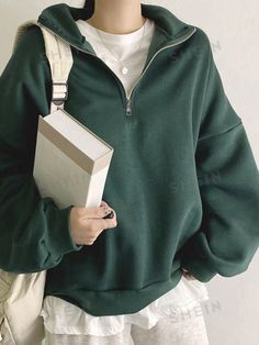 Green Half Zip Pullover Outfit, Cute Female Outfits, Vintage Sweatshirt Outfit, Dark Green Clothes, Dark Green Outfits, Zip Pullover Outfit, Bisexual Fashion, Zip Sweater Outfit, Half Zip Pullover Outfit