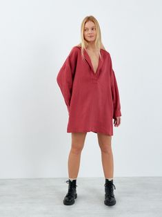 Chic Oversized Tunic For Loungewear, Chic Linen Dress For Fall Daywear, Oversized Casual Tunic For Loungewear, Oversized Casual Tunic For Fall, Casual Long Sleeve Dress With Unlined Sleeves, Oversized Linen V-neck Tunic, Casual Linen Dress For Fall Daywear, Oversized Linen V-neck Dress, Casual V-neck Linen Dress For Fall