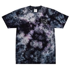 Meet your next streetwear essential--the oversized tie-dye t-shirt. The tee has a cool, relaxed fit and is highly durable thanks to its heavyweight cotton material. Join the tie-dye trend and order it for yourself today. * 100% US grown cotton *  Fabric weight: 7.5 oz/yd² (254 g/m²) *  Oversized fit *  Ribbed neck *  Blank product sourced from Honduras This product is made especially for you as soon as you place an order, which is why it takes us a bit longer to deliver it to you. Making product Tie Dye Cotton T-shirt For Streetwear, Hand Dyed Washed Black Short Sleeve T-shirt, Relaxed Fit Tie Dye Short Sleeve T-shirt, Oversized Tie Dye T-shirt With Graphic Print, Cotton Tie Dye T-shirt With Graphic Print, Relaxed Fit Soft-washed Tie-dye T-shirt, Relaxed Fit Bleached T-shirt For Streetwear, Grunge Soft-washed Tie Dye T-shirt, Tie Dye T-shirt For Streetwear