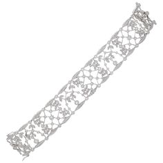 18-karat white gold Edwardian-inspired diamond lace bracelet. The ornate and open lace look creates the Edwardian look from the 1900’s. The skill, design, and attention to detail are explicit. On the clasp, there is a safety on both sides. The bracelet measures 6.5 inches Antique Cushion Cut Diamond, Bridal Diamond Necklace, Diamond Cluster Earrings, Bracelet Tennis, Lace Bracelet, Edwardian Jewelry, Ruby Bracelet, Edwardian Style, Diamond Jewelry Designs