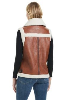 Crafted out of smooth faux leather, this charming vest from Modern Supply is updated with shearling details. | Modern Supply Women's Leah Faux Leather Shearling Vest, X-Large Faux Shearling Vest, Collar Vest, Shearling Vest, Chain Strap Bag, Floral Shoes, Casual Vest, Poncho Cape, Collars For Women, Scarf Men