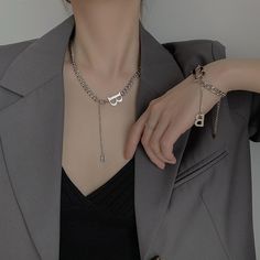 Brand: The Korean Fashion
Material: stainless steel
Necklace
Necklace length: 45cm (17.7  inches )
Extension chain: 8cm ( 3.1 inches )
Bracelet
Braceletlength: 16.5cm (6.5  inches )
Extension chain: 6cm ( 2.4 inches ) Couples Jewelry Necklaces, Letter B Necklace, B Necklace, قلادات متدلية, B Letter, Big Letter, Stainless Steel Chain Necklace, Letter Pendant Necklace, Women's Jewelry Sets