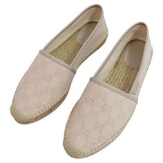 Gucci GG Leather And Canvas Espadrille Flats, Features an almond toe, monogram print, and slip-on style. Material: Canvas and leather Size: EU 38.5 Condition: New *with Box Monogram Shoes, Espadrille Flats, Mario Testino, Gucci Monogram, Leather And Canvas, Monogram Prints, Elizabeth Taylor, Flat Espadrilles, Grace Kelly