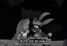 an animated scene with two rabbits and the caption sin no sabes pensar, es meror que no hables