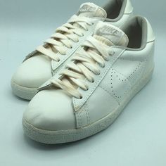 Rare-Vintage Nike Wimbledon Trainer Sneakers 7.5 859709th 1980’s Deadstock These Vintage Sneakers Have No Swoosh Only Holes In The Upper To Outline The Swoosh, Making Them Unique And Different From Other Nike Sneakers. Insoles Are Unmarked On Top But Have The Nike Markings And Size On The Bottom. Top Is A Terry Cloth Type Material. These Were Purchased New In The 80’s And Stored Until Recently. One Shoe Still Has Original Tissue In The Toe. New Never Worn. Laces Were New And Shoes Were Laced For Nike Vintage Sports Sneakers, Vintage Nike Sports Sneakers, Vintage Nike Sneakers For Sports, Vintage Sneakers With Gum Sole For Streetwear, Vintage Mid-top Sports Sneakers, Vintage Mid-top Sneakers For Sports, Vintage White Sneakers For Streetwear, Retro Sneakers With Speckled Midsole And Round Toe, Retro Nike Sneakers With Round Toe