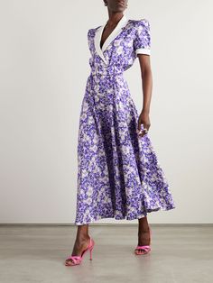 RODARTE Belted floral-print silk-twill midi dress | NET-A-PORTER Rodarte Dress, Purple Midi Dress, Pretty Fashion, Romantic Flowers, Pretty Style, Ankara Styles, Silk Twill, Green Silk, Notched Collar