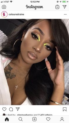 Lime Green Makeup Looks Black Women, African Makeup, Green Eyeshadow Look, Crease Makeup, Glitter Makeup Looks, Yellow Makeup, Yellow Eyeshadow, Face Beat