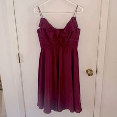 Nwt Plum Silk Dress With Full Skirt Pleated Bodice Ruffled Neckline Spaghetti Straps With Chain Straps Lined With Lightweight Satin Anthropologie Brand Measurements Are Not Guaranteed. Length Is Measured From Center Of Back Neck Chest 17" Waist 14" Length 31 1/2" Keyword: Party, Event, Evening, Homecoming, Dance, Wedding, Bridesmaid Bin 7 Homecoming Dance, Anthropologie Brands, Skirt Pleated, Ruffled Neckline, Pleated Bodice, Wedding Bridesmaid, Size 8 Dress, Party Event, Full Skirt