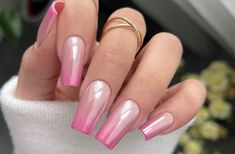 Pink Ombre Chrome Nails, Acrylic Nails Barbie, Ombre Chrome Nails, Nails After Acrylics, Soft Nail, Acrylics Nails, Pink Chrome Nails, Prom Nail