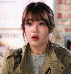 tn una chica no muy bonita ni popular no tiene un buen fisico pero ti… #detodo # De Todo # amreading # books # wattpad Gif Iu, Iu Gif, Rich Boy, Kpop Gifs, Iu Fashion, Gif Hunt, Moon Lovers, Bts Girl, Asian Celebrities