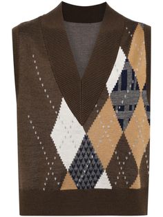 brown/multicolour wool blend knitted construction diamond pattern to the front ribbed V-neck sleeveless ribbed cuffs and hem V-neck Top With Argyle Pattern For Fall, Fall Argyle Pattern V-neck Sweater Vest, Brown Knit V-neck Vest, Fall V-neck Argyle Sweater Vest, Fall Argyle V-neck Top, Fall V-neck Top With Argyle Pattern, Fall Argyle Pattern Sleeveless Sweater Vest, Brown V-neck Vest For Winter, Jacquard Knit Sweater Vest For Fall