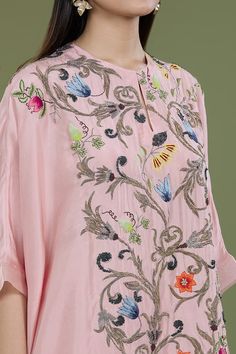 Peach, pink kaftan with silver zardozi, sequin, thread embroidery in floral pattern. Paired with pant. - Aza Fashions Peach Embroidery, Pink Kaftan, Zardozi Work, Pant Set For Women, Luxury Sale, Thread Embroidery, Fashion App, Floral Stripe, Pants Pattern