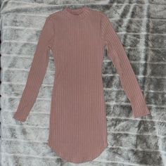 Great Condition, No Flaws Never Worn Color : Muave Pink High Neck Ribbed Mini Dress For Spring, Spring Ribbed High Neck Bodycon Dress, Forever 21 Stretch Bodycon Dress For Spring, Spring Ribbed Long Sleeve Bodycon Dress, Spring Stretch Bodycon Dress From Forever 21, Ribbed High-neck Mini Dress For Spring, High-neck Ribbed Mini Dress For Spring, Spring Stretch Bodycon Dress By Forever 21, Maroon Fitted Dress