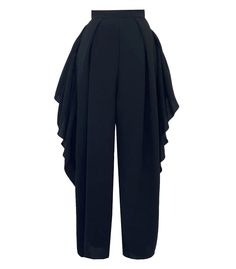 edeline lee delphine trouser black front Thom Browne Shoes, Edeline Lee, Perfect Pant, High Waisted Trousers, Thom Browne, Inspirational Women, Mens Sweatpants, Style Ideas, High Waisted Pants