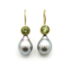 Gold, Pearl & Stone Earrings - These luxe earrings boast light, green/gray Tahitian pearl drops, with 6mm, round green tourmaline stones set in 22k gold. 18k gold ear wires. Luxe Earrings, Tahitian Pearl Earrings, Pearl Stone, Tourmaline Earrings, Tourmaline Stone, Tahitian Pearls, Green Tourmaline, Gold Pearl, Pearl Drop