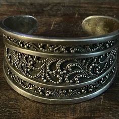 Vintage Lois Hill Sterling Silver Cuff Bangle .925 Silver Cuff Bracelets, Lois Hill Jewelry, Silver Cuff Bangle, Sterling Silver Cuff, Cuff Bangles, Silver Cuff, Jewelry Vintage, Womens Jewelry Bracelets, Cuff Bracelets