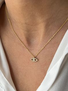 All eyes on you 👁️ Get this cute jewelry made with the high quality elements✨ You can go with 925K Sterling Silver with the options of Gold, Rose Gold or White Gold finish Beautiful jewelry for everyone 💙 ✨ Highlights ✨ * 925K Sterling Silver → 14K Gold, Rose Gold or White Gold plated * Chain length is approximately 18 inches (16+2 in extender) / 45 cm (40+5 cm extender) * Time is important! You will receive your package as soon as possible 🚚 * We care about the quality of metal to make sure Yellow Gold Jewelry With Diamond Eyes For Anniversary, Yellow Gold Pendant Jewelry With Diamond Eyes, Diamond Eyes Pendant Jewelry For Anniversary, 14k Rose Gold Jewelry With Diamond Eyes, Rose Gold 14k Diamond Eyes Jewelry, 14k White Gold Jewelry With Diamond Eyes, White Gold Jewelry With Diamond Eyes In 14k Gold, Diamond Eyes 14k Gold Necklace, Sterling Silver Necklaces With Diamond Eyes