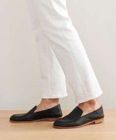 Palma Loafer BlackIn buttery-soft Italian leather, the Palma Loafer is a perfectly relaxed pair made for everyday. Style as a classic loafer or step down on the heel to wear as a slide. Made in Italy of Italian Nappa leather. | Jenni Kayne Women's Palma Loafer Size 36 Classic Almond Toe Slip-ons For Everyday, Elegant Everyday Slip-ons With Leather Sole, Elegant Everyday Slip-ons With Flat Heel, Chic Slip-on Loafers With Leather Lining, Elegant Black Everyday Loafers, Everyday Leather Slip-on Moccasins, Classic Spring Leather Loafers, Classic Leather Sole Loafers For Everyday, Classic Leather Loafers For Spring