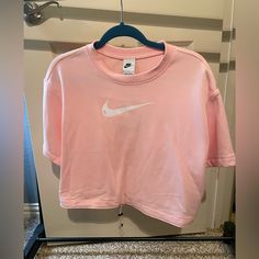 This Nike Cropped Tee Is Slightly Thicker Than A T-Shirt, But So Trendy And Cute. It’s Brand New With The Tag Still On. Size Medium! Nike Relaxed Fit Top For Summer, Nike Athleisure T-shirt For Spring, Nike Spring Athleisure T-shirt, Trendy Nike T-shirt For Spring, Nike Trendy Top For Spring, Trendy Nike Short Sleeve Tops, Trendy Nike Spring T-shirt, Nike Relaxed Fit Shirt For Spring, Trendy Nike Short Sleeve T-shirt