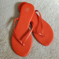 Brand New. Bright Orange. Wonderful With A Dress Or Jeans. You Can't Go Wrong With This Attractive Feminine Color. These Gems Need To Find A New Owner And Place. Cleaning Out My Closet. Buy Soon! Summer T-strap Flip Flops For Vacation, T-strap Flip Flops For Beach Season Vacation, T-strap Flip Flops For Beach Vacation, Orange Open Toe Flip Flops For Summer, Trendy T-strap Flip Flops For Summer, Orange Flat Flip Flops For Summer, Summer Beach T-strap Flip Flops, Summer Orange Flat Flip Flops, Orange Summer Flip Flops