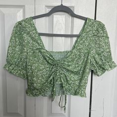 Green Floral Cropped Shirt From Amazon. Drawstring Adjustable Length. Never Worn And In Great Condition. Casual Amazon Short Sleeve Top, Amazon Fitted Cotton Tops, Amazon Cotton Tops For Spring, Casual Spring Tops From Amazon, Spring Cotton Tops By Amazon, Amazon Casual Spring Tops, Amazon Casual Tops For Spring, Casual Amazon Tops For Day Out, Casual Tops For Day Out By Amazon