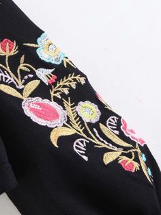 Fabric Name
			Cotton Blend
		
		
			Style
			Street
		
		
			Pattern
			Flower
		
		
			Sweater Technology
			Knitting
		
		
			Colour
			Black
		
		
			Size
			S, M, L
		
	



	
		
			Unit: cm
			Bust
			Shoulder width
			Sleeve
			Length
		
		
			S
			88
			35
			55
			52
		
		
			M
			92
			36
			56
			53
		
		
			L
			96
			37
			57
			54
		
	



	
		
			Unit: inch
			Bust
			Shoulder width
			Sleeve
			Length
		
		
			S
			34.65 
			13.78 
			21.65 
			20.47 
		
		
			M
			36.22 
			14.17 Black Cotton Embroidered Sweater, Black Embroidered Cotton Sweater, Multicolor Embroidered Long Sleeve Spring Sweater, Black Embroidered Long Sleeve Sweater, Black Long Sleeve Embroidered Sweater, Black Embroidered Sweater For Spring, Spring Sweater With Multicolor Embroidery And Long Sleeve, Black Long Sleeve Sweater With Floral Print, Black Long Sleeve Sweater With Floral Embroidery