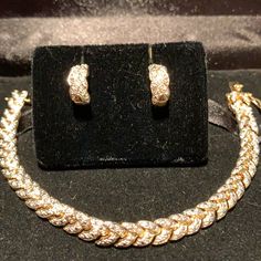 Beautiful Never Worn Bracelet And Earrings Set. 18 Kt Over Sterling Silver. Stamped 925 Bracelet’s Length Is 7.5 Inches Sterling Bracelets, Earrings Set, Earring Set, Silver Gold, Womens Sizes, Women Jewelry, Bracelet, Sterling Silver, Silver