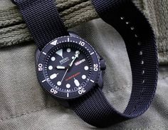 #Seiko skx007 #twobrokewatchsnobs… Seiko Tuna, Camera Watch, Diving Watch, Seiko Automatic