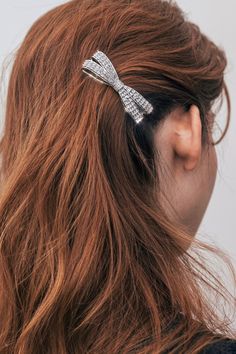 Honeycomb Ribbon Rhinestone Hair barrettes Barrette Soho Style Soho Style, Bow Barrette, Rhinestone Hair, Rhinestone Bow, Snap Clips, Good Hair Day, Event Party, Hair Barrettes, Hair Day