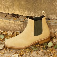 Hasutu Chelsea Boot - Q by QS Classy Boots, Styling Chelsea Boots, Designed Shoes, Mens Dress Boots, Gentleman Shoes, Botas Chelsea, Custom Design Shoes, Custom Made Shoes, Hot Style