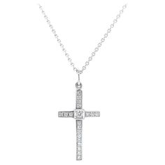 Victor Mayer cross pendant necklace 18k white gold, Hallmark Collection, 21 diamonds, total 0.25 ct, H VS, height with eyelet app. 42.5 mm About the creator Victor Mayer Victor Mayer is internationally renowned for elegant timeless designs and unrivalled expertise in historic craftsmanship. Lovers of the extraordinary appreciate the beauty of Victor Mayer's designs, which use extremely rare techniques such as genuine enamel or elaborate engravings. Since 1890, the company has stood for the fines Anchor Chain, Cross Jewelry, Cross Pendant Necklace, White Gold Diamonds, Cross Pendant, Diamond White, Chains Necklace, Hallmark, Gold Diamond