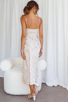 Shop the Lake Como Fitted Bodice Cami Strap Midi Dress Orchid Print Beige | Selfie Leslie Birthday Soiree, Orchid Print, Nude Strappy Heels, Yellow Bridesmaids, Red Bridesmaids, Veil Hairstyles, Floral Print Midi Dress, Blue Bridesmaids, Clothing Tags