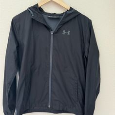 Under Armour Wind Break Jackets Size L Boys It’s Loose Fitting Can Compare To An Xl Boys Looks Brand New Under Armour Long Sleeve Outdoor Outerwear, Under Armour Sporty Long Sleeve Outerwear, Under Armour Outerwear For Fall Outdoor Activities, Under Armour Casual Outerwear For Outdoor Activities, Casual Under Armour Outerwear For Outdoor Activities, Casual Long Sleeve Under Armour Outerwear, Casual Fall Outerwear By Under Armour, Under Armour Winter Outerwear With Pockets, Under Armour Casual Outdoor Outerwear