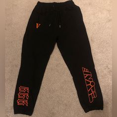 Vlone Juice Wrld 999 Sweatpants Brand New Men’s Size Xl Sporty Orange Pants For Streetwear, Michael X, Men's Sweatpants, Kodak Black, Orange Fashion, St Michael, New Man, Luxury Streetwear, Orange Black