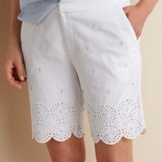 Soft Surroundings Jacqueline Shorts White Sequin Bead Flowers Scallop Embroidery Edge Hem Soft And Cool With A Zip Fly, Slant Pockets And Back Elastic. Fully Lined. Cotton. Petites 7-1/2" Inseam. (The Petite Sizing Only Refers To The Inseam. You Do Not Have To Be Petite To Wear And Enjoy These Adorable Shorts.) Ps(6-8), Pm(10-12), Pl(14-16) New Without Tags Embellished Cotton Bottoms For Summer, Embellished White Bottoms For Summer, Summer White Embellished Bottoms, White Embellished Bottoms For Summer, Scallop Embroidery, Embroidery Edge, Bead Flowers, Peach Shorts, Linen Gauze