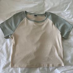 Size- Large, Never Worn Beige Color Block Cotton Top, Beige Cotton Color Block Tops, Beige Crew Neck Color Block Tops, Casual Beige Color Block Tops, Spring Beige Color Block Tops, Trendy Beige Color Block Tops, Tops Shein, Shein Tops, Blue Cream