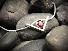 Floating V Pendant with Garnet in Sterling Silver | allisonmetalworks Silversmithing Tutorials, Tube Setting, V Pendant, Silversmithing Jewelry, Silver Smithing, Metal Jewelry Making, Jewelry Knowledge, Silversmith Jewellery, Handmade Silver Jewellery